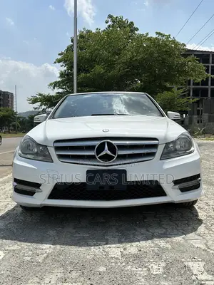 Mercedes-Benz C300 Sport 4Matic Sedan AWD (3.5L 6cyl 7A) 2013 White