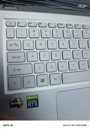 Laptop Acer Swift 7 16GB AMD Ryzen 7 SSD 512GB
