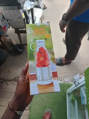 Portable Mini Rechargeable Juice Blender