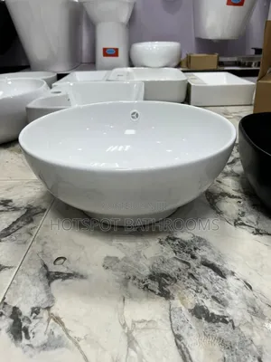 Luxury White Round Bowl Ceramic Countertop Basin