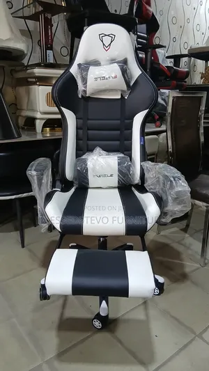 Black and White Game Chair