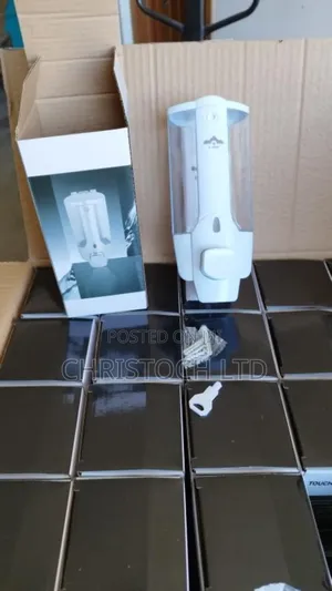 Touch Soap Dispenser/White