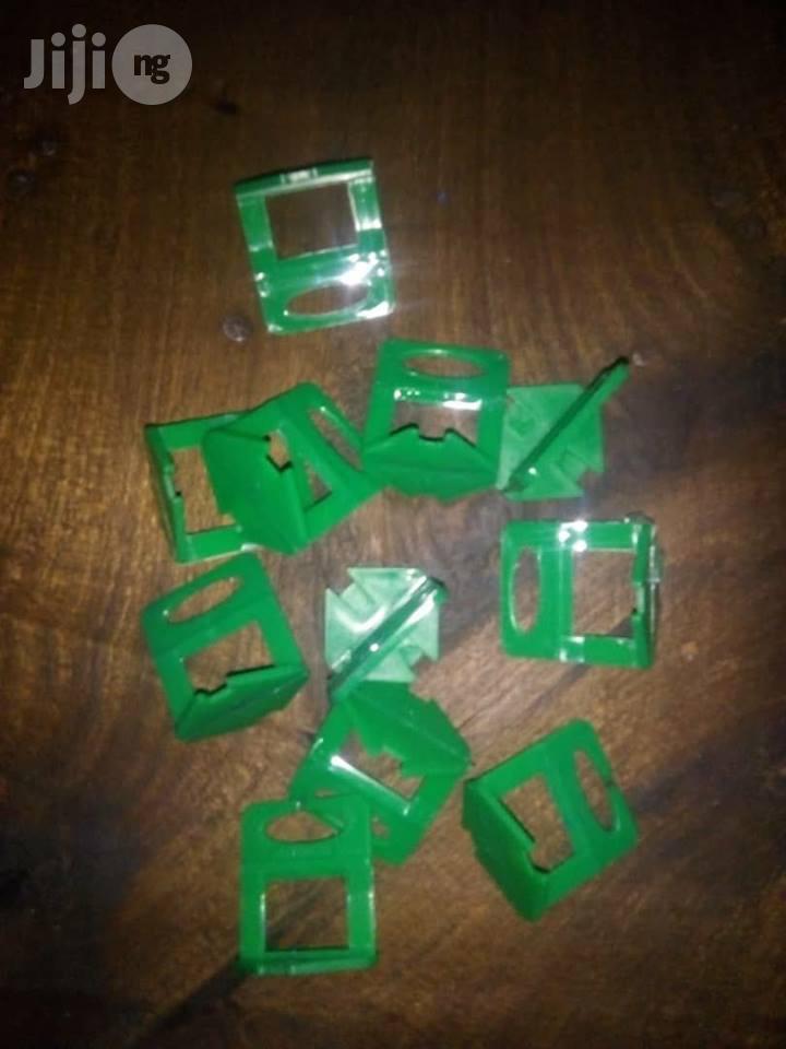 Tile Leveling System Clip (800pcs)