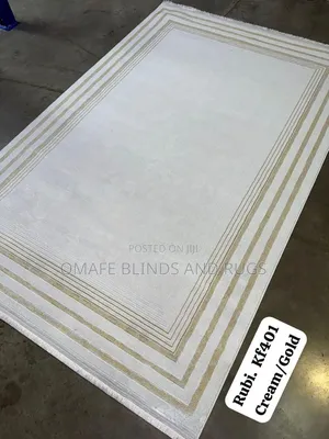 Center Rugs