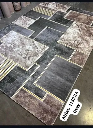 Eliana Super Quality Centre Rug