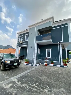 2bdrm Block of Flats in Oluyole Estate for rent