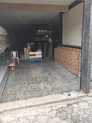 Warehouse to Let