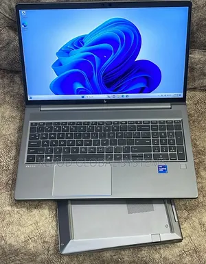 Laptop HP ZBook Power G7 32GB Intel Core i7 SSD 512GB