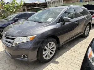 Toyota Venza XLE 4dr Wagon (2.7L 4cyl 6A) 2015 Gray