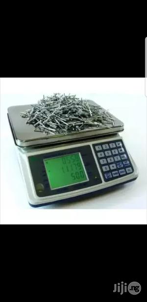 Camry Dc Series Digital Pcs Counting Scale 15/30kg