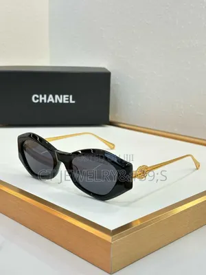 Luxury Designer Inspired Sunglasses Black Glossy Frame, Gold Metal