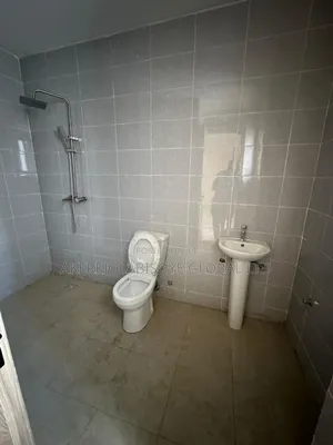 4bdrm Duplex in Close To Galadimawa for rent