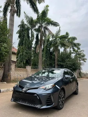 Toyota Corolla SE Special Edition 4dr Sedan (1.8L 4cyl CVT) 2017 Black