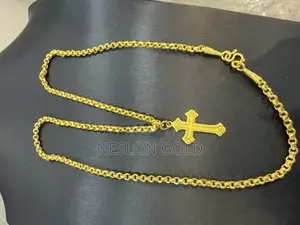 24karat Gold Necklace With Crucifix Pendant