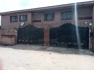 5bdrm Duplex in Akoka for sale