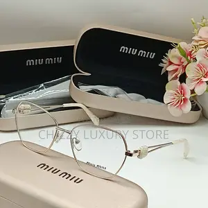 Miu Miu Quality Luxury Frame Glasses