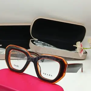 Prada Quality Luxury Ladies Thick Frame Glasses