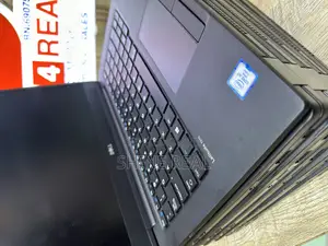 Laptop Dell Latitude 13 7370 8GB Intel Core i7 SSD 256GB