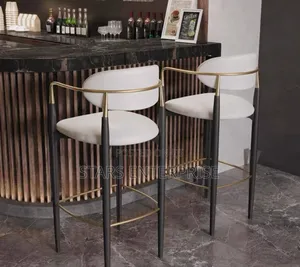 Bar Stool / Classic High Stool