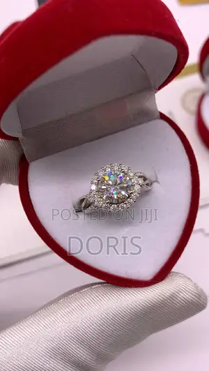 Moissanite Engagement Ring 