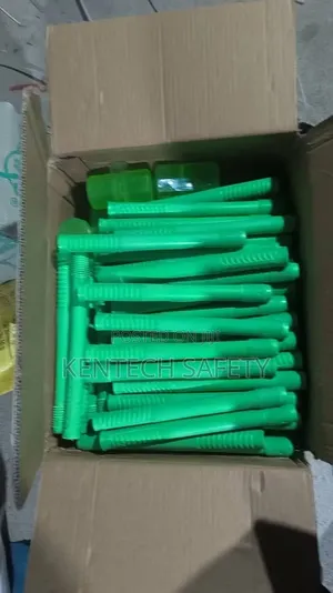 Red and Green Mallet 100pcs