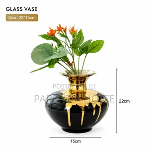 Elegant Luxury Glass Vase