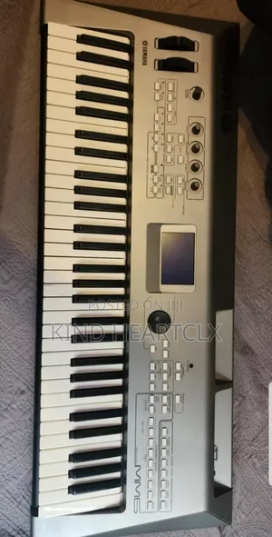 Yamaha Mm6 - 61-Key "Modern Music" Synthesizer" Full Equipped