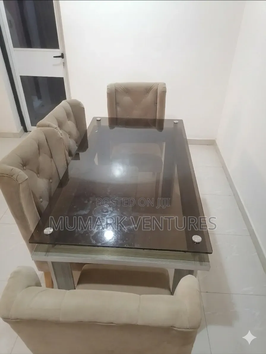 6 Chair Dining Table