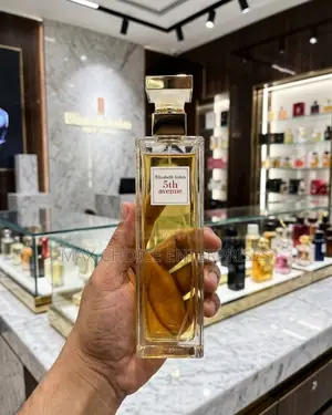 Elizabeth Arden 5th Fifth Avenue Eau De Parfum for Ladies 125ml.