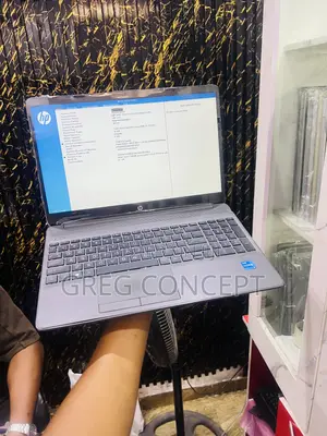 Laptop HP 250 G8 16GB Intel Core i5 SSD 256GB