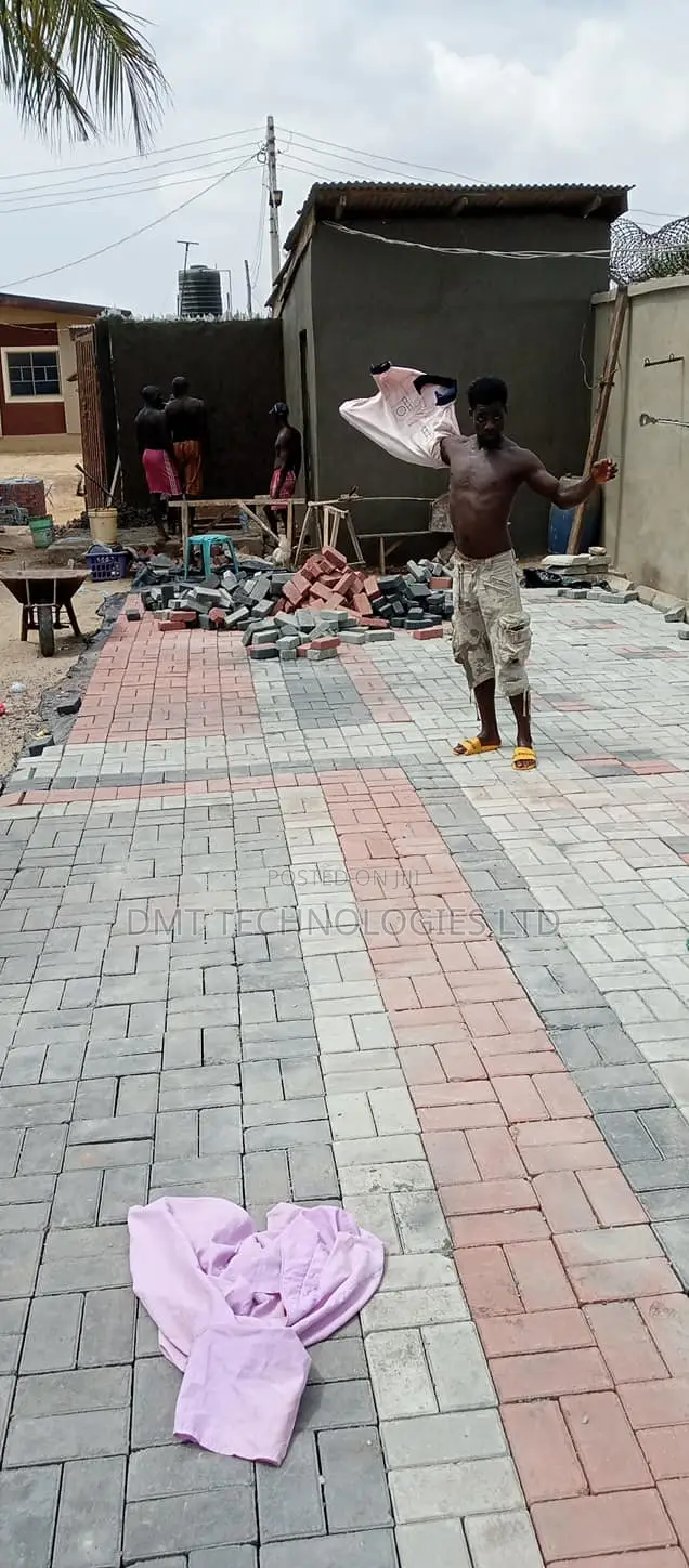 Floor Paving - Interlocking Stone
