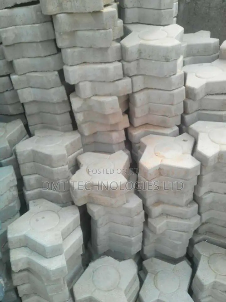 Floor Paving - Interlocking Stone