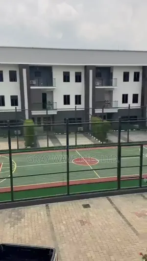 4bdrm Townhouse / Terrace in Wuye for rent