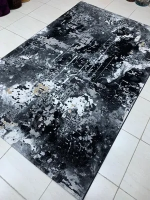 Black and Grey Crown Rug