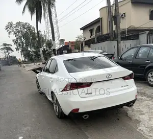 Lexus IS 2017 White