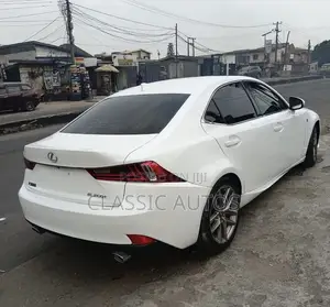 Lexus IS 2017 White