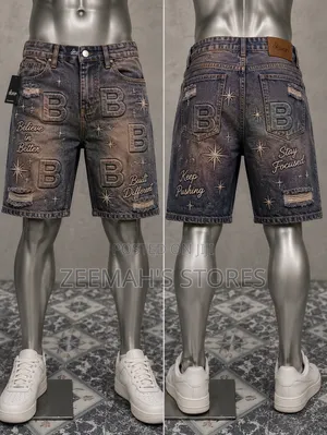 Short Baggy Jeans