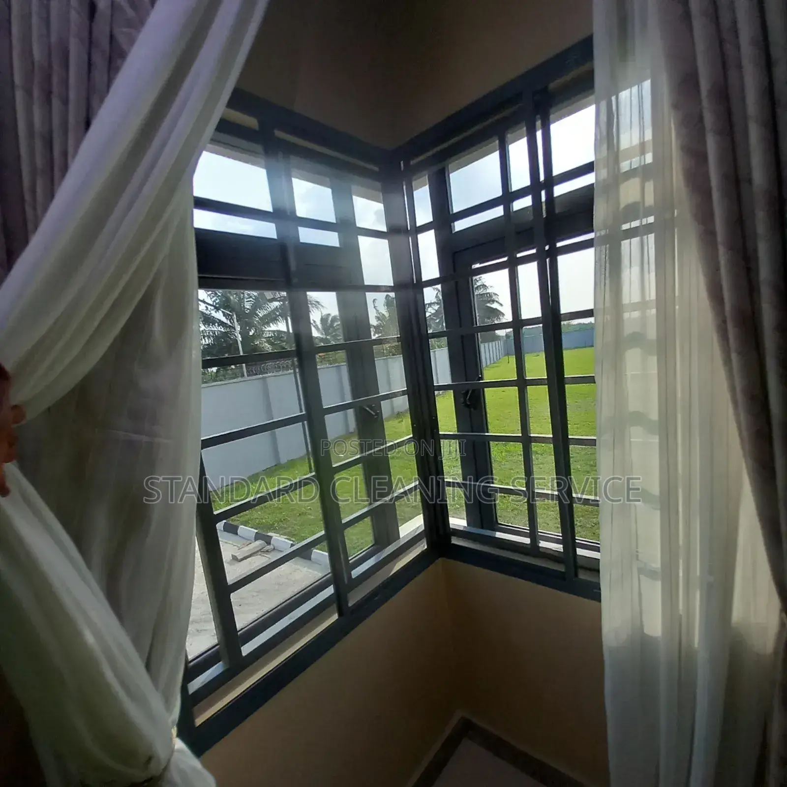 Need a Proffessional Cleaning Service