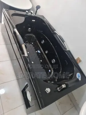 England Black Single Jacuzzi