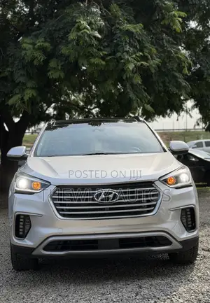 Hyundai Santa Fe Limited Ultimate AWD 2017 Silver