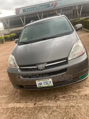 Toyota Sienna 2007 Gray