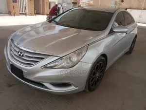 Hyundai Sonata 2011 Silver