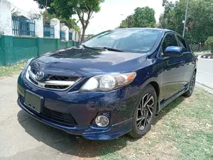 Toyota Corolla 2013 Blue
