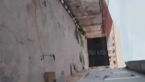 5bdrm Bungalow in Osogbo for sale