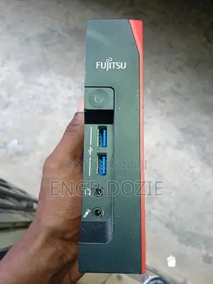 Desktop Computer Fujitsu Futro S740 4GB SSD 32GB