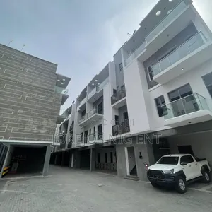 Furnished 2bdrm Maisonette in Lekki Phase 1 for sale