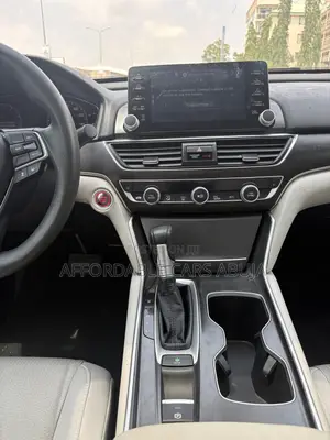 Honda Accord 2019 Red