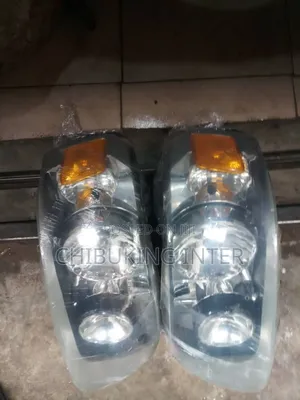 Head Light Ford Escape 05 Tokunbo