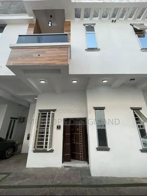 4bdrm Townhouse/Terrace in Lekki Phase 2 for sale