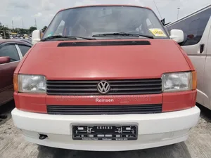 Volkswagen Transporter 2005 Red